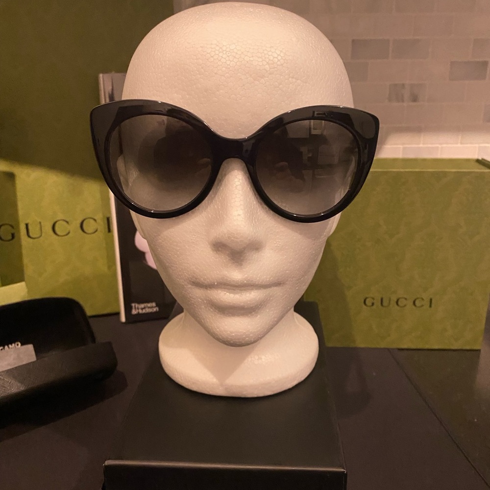 Ferragamo Sunglasses NWOT
